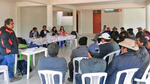 Representantes del Estado y de la minera Raura hacen desaire a autoridades de Cauri