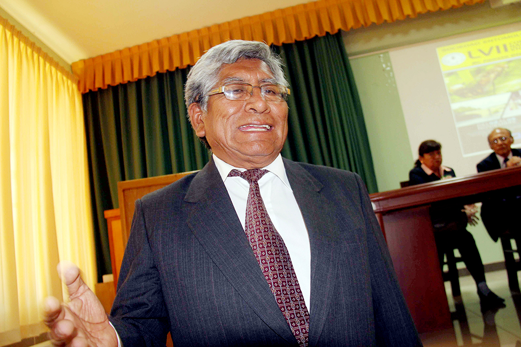 La Sunedu desconoce a David Maquera como presidente de Asamblea Estatutaria