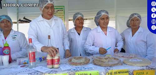 Estudiantes del Instituto Aparicio Pomares innovan con productos a base de papa amarilla