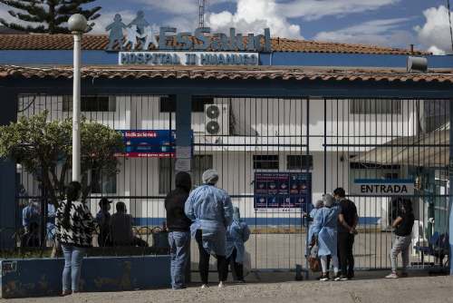 Escándalo en EsSalud, denuncian a funcionaria por presunto lobby para compra de terreno para hospital