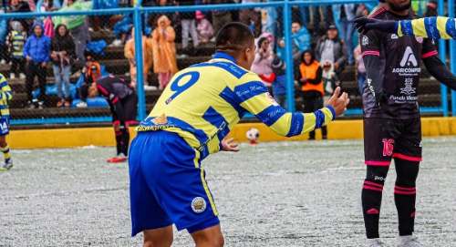 Para la Liga 2 de 2026, Unión Minas se arma con ariete ecuatoriano buscando el ascenso.