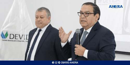 Contratación de amiga de Otárola en Devida desata denuncia constitucional por colusión