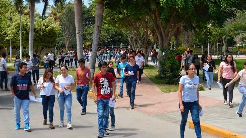 Federación de Estudiantes pide exonerar pagos a universidades públicas