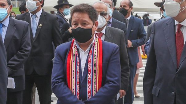 Guido Bellido: Gobierno reestructurará Petroperú y modernizará el Banco de la Nación