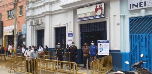 Reniec atenderán hoy lunes 11 de octubre pese a ser feriado