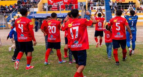 Atlético Independiente Cañete ficha refuerzos para Liga Distrital San Vicente