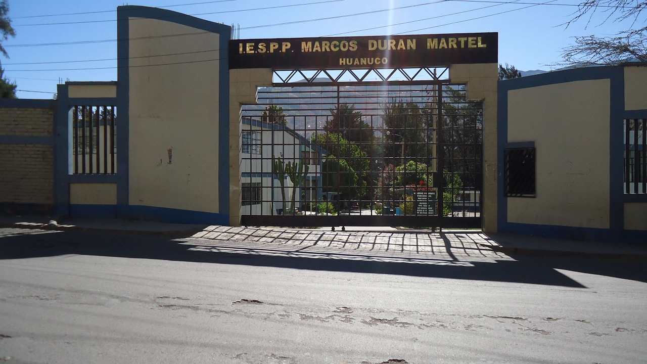 Instituto Marcos Durán Martel enfrenta fractura interna y riesgo de cierre por conflictos de terreno