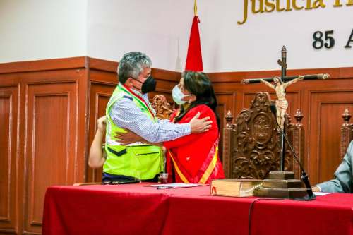 Pulgar saludó a la nueva prefecta regional de Huánuco