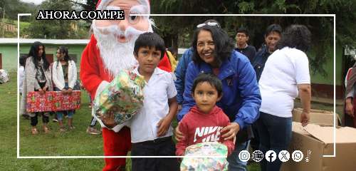 Electrocentro lleva alegría navideña a niños de Cancalla 