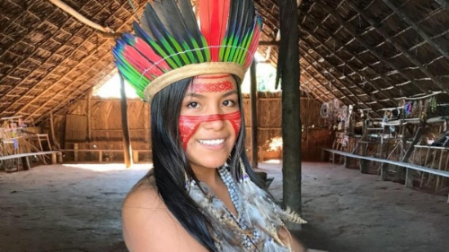 'Cunhaporanga' muestra su cultura indígena a través del Tik Tok y ya cuenta con 6,2 millones de seguidores