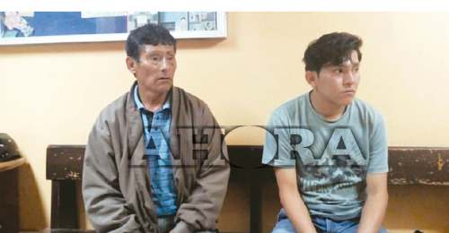 Mujer denuncia haber sido agredida por su esposo y su hijo