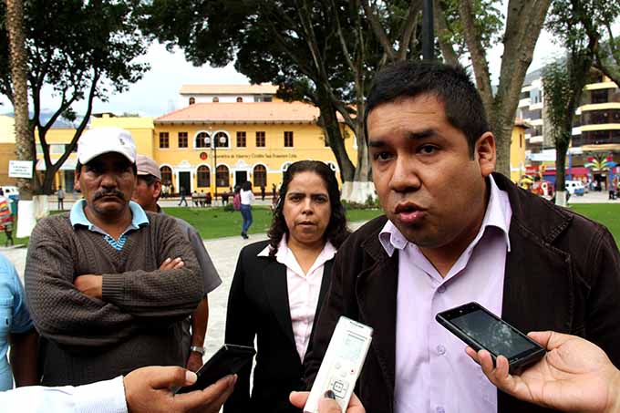 Denuncian que fiscal Jeremías Rojas trabaja en la Unheval