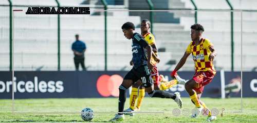 Duro golpe para Cristal: Cae 1-3 frente a Aucas en estreno de Copa Libertadores Sub 20