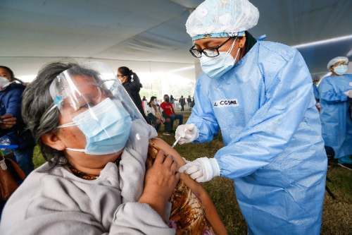 Perú superó el 50% de su población objetivo vacunada con ambas dosis