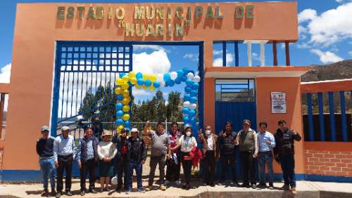 Inauguran Estadio Municipal de Huarin en Lauricocha