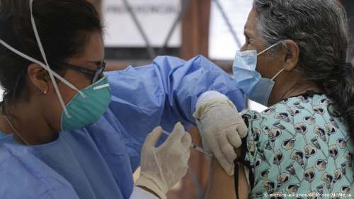 Más de 3 103 000 peruanos ya fueron inmunizados