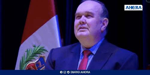 Rafael López Aliaga seguirá bajo investigación por lavado de activos