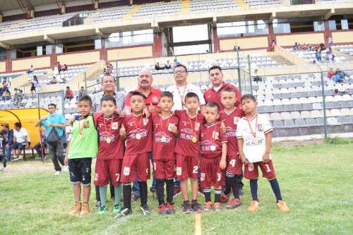 León de Huánuco reactivará academia de menores