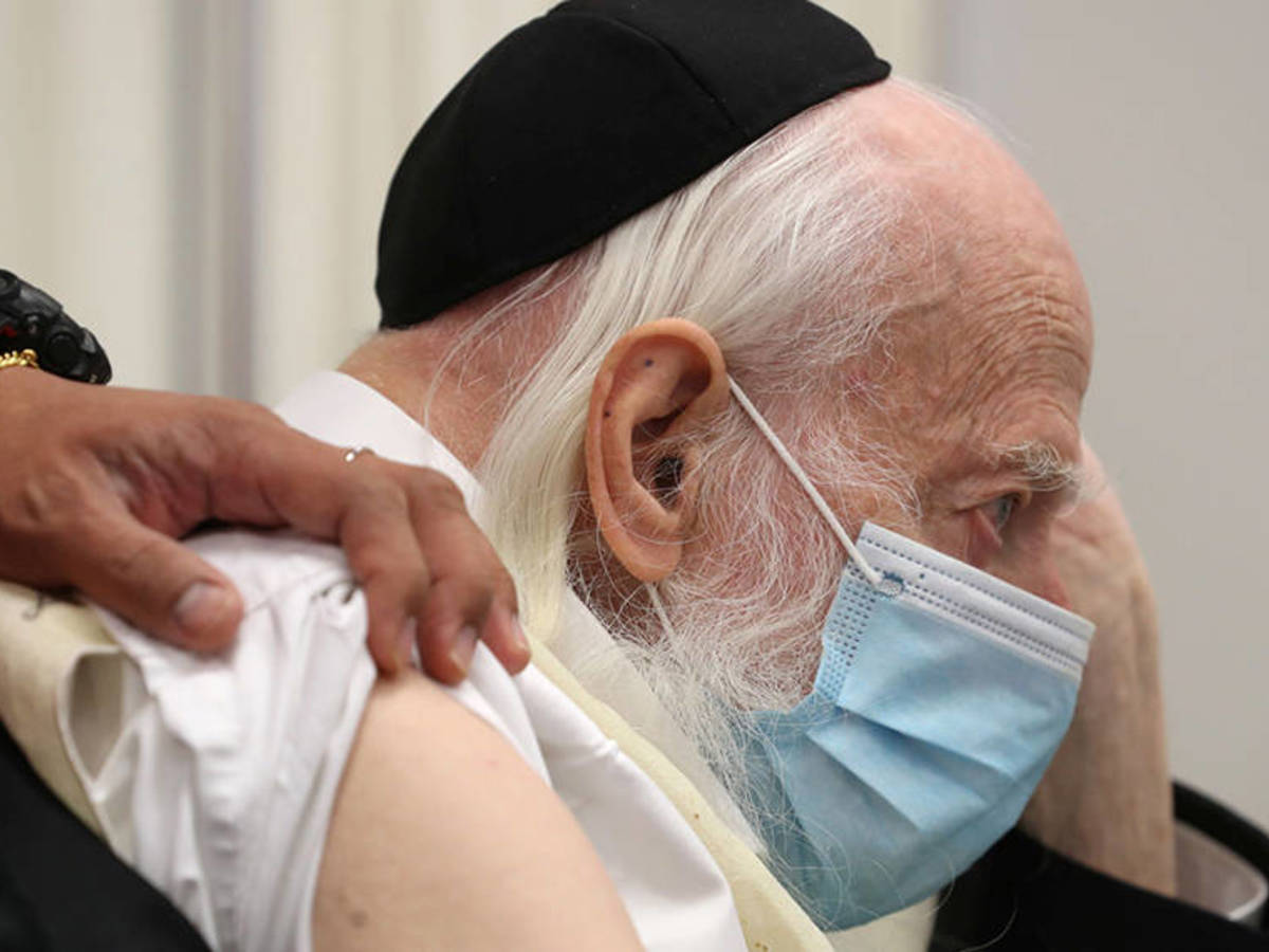 Israel: Ensayo clínico demuestra efectividad de 86% de tercera dosis