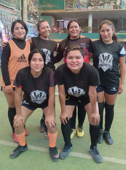 Team Soccer derrotó por penales al León de Huánuco