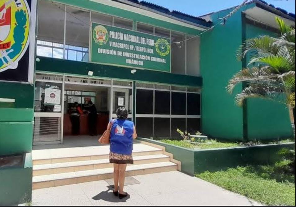 ¡Cayó dupla extorsionadora en Huánuco! Exigían S/5500 para devolver vehículo robado