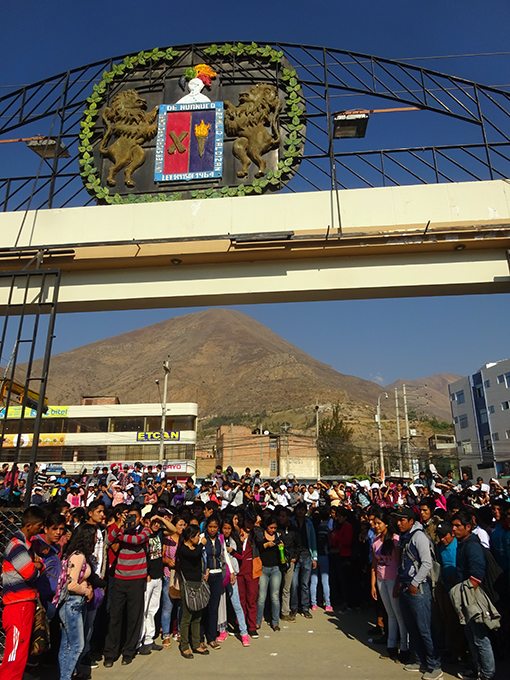 Caos en Unheval por elegir a Marco Villavicencio como rector