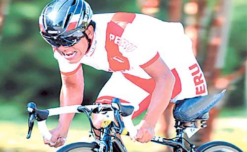 Israel Hilario solo piensa en Tokio 2020: "Estoy entrenando en Barcelona"