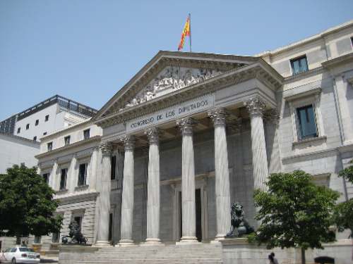 El Congreso español aprueba ley de eutanasia
