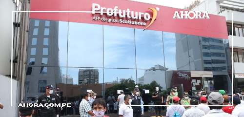 Afiliados mayores de 65 años pueden retirar el 95.5 % de sus fondos de pensiones