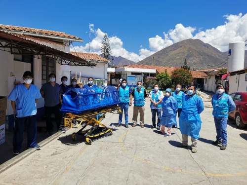 EsSalud realiza simulacro de evacuación de paciente COVID-19