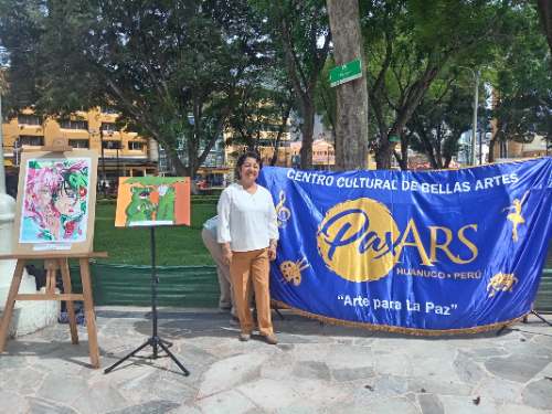 Pax Ars cumple 22 años de creación institucional y celebra con exposición artística infantil en Plaza de Armas de Huánuco