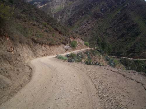 Carretera interoceánica entre Huánuco y Áncash lleva tres años sin mantenimiento