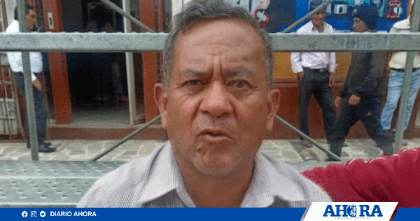 Evaristo Bueno: “Los inspectores de tránsito se la pasan con el celular o conversando”