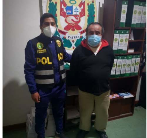 Capturan a catedrático acusado de cobrar coima a estudiantes