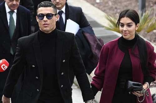 Cristiano Ronaldo y novia Georgina Rodríguez tendrán gemelos