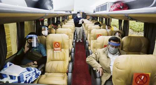 Mayores de 45 años deberán tener las dos dosis para viajar dentro del Perú