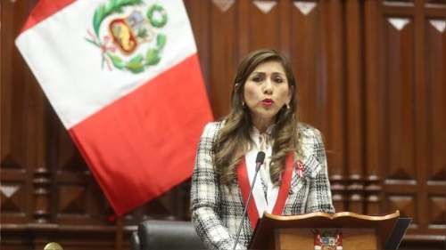 Lady Camones es la nueva presidenta del Congreso tras salida de Alva