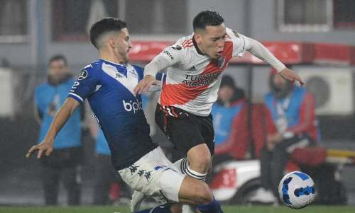 Hinchas lloran tras eliminación de River Plate de la Copa Libertadores