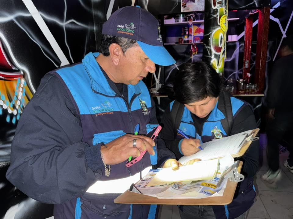 Exigen control estricto a locales que generan contaminación sonora y desorden urbano