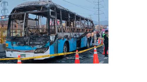 Tres buses incendiados en menos de 48 horas sacuden Lima: Banda criminal “Los Mexicanos” detrás de atentados 