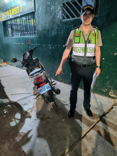 Cae motocicleta con requisitoria por hurto durante operativo en Open Plaza