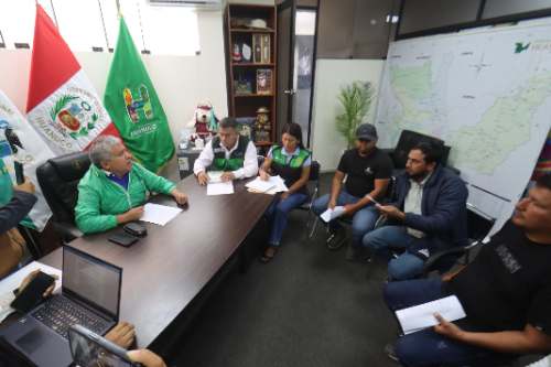Arroceros plantean emergencia del sector y Pulgar anuncia respaldo en diálogo nacional