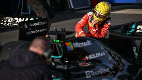 Hamilton: Ferrari pierde mucho tiempo ante Mercedes