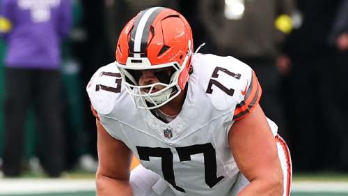 Los Texans fichan a Teller para fortalecer su línea ofensiva