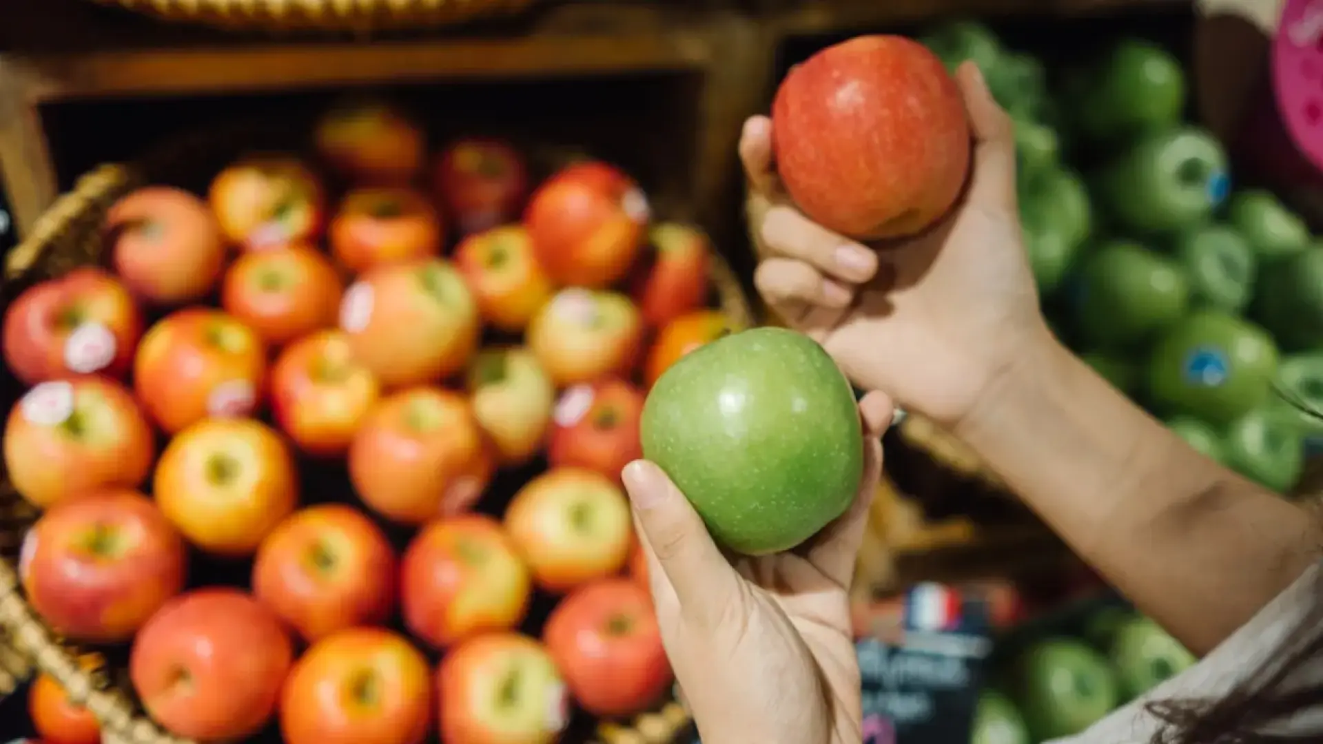 Alerta: 100% de manzanas españolas con residuos de pesticidas