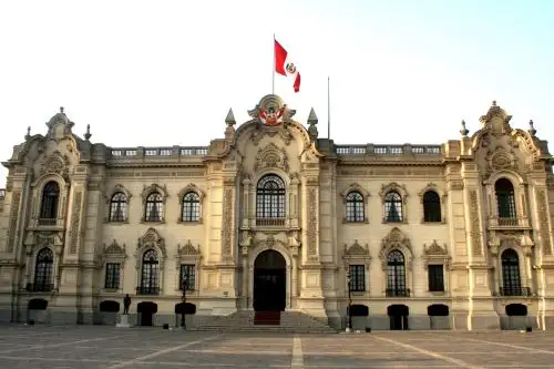 Elecciones 2026: ninguno de los 34 planes toca contratos temporales ni informalidad