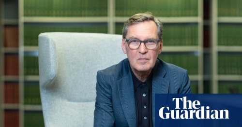 Alan Milburn exige más poder a alcaldes ante paro juvenil