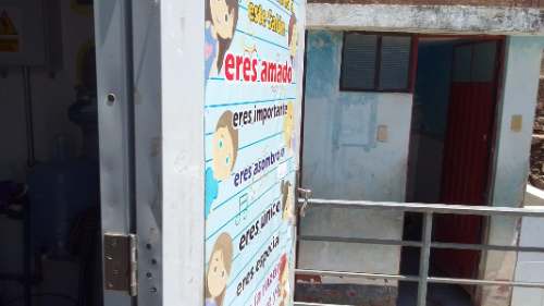 Crisis sanitaria en colegio de Santa Rosa expone a alumnos y desata denuncias