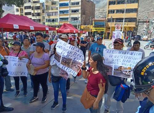 Transportistas denuncian “persecución” y auge de informalidad