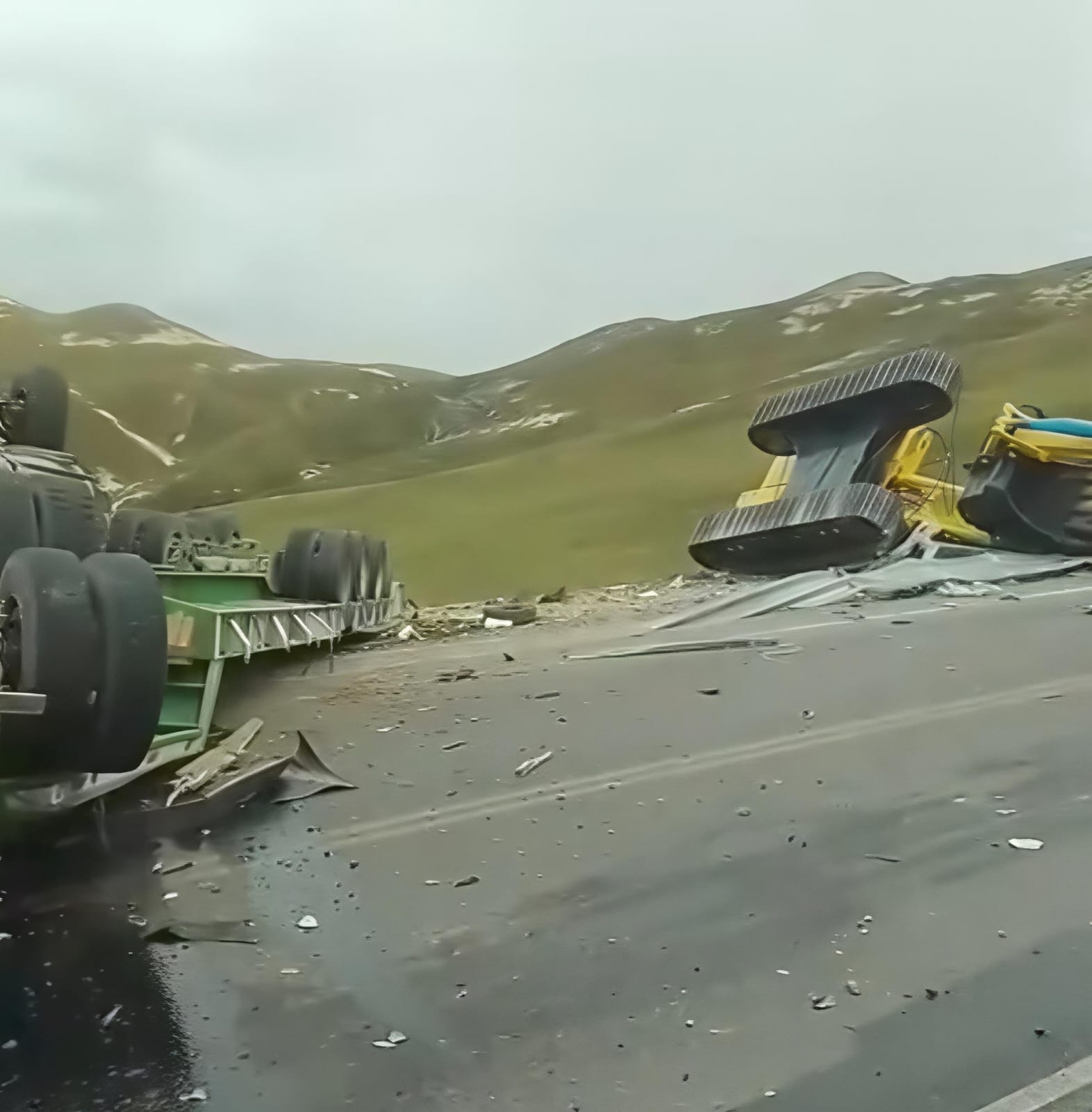Despiste vehicular en la carretera Canta–Huayllay deja dos heridos de gravedad